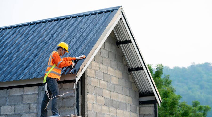 Professional residential roofers in Elberon, VA